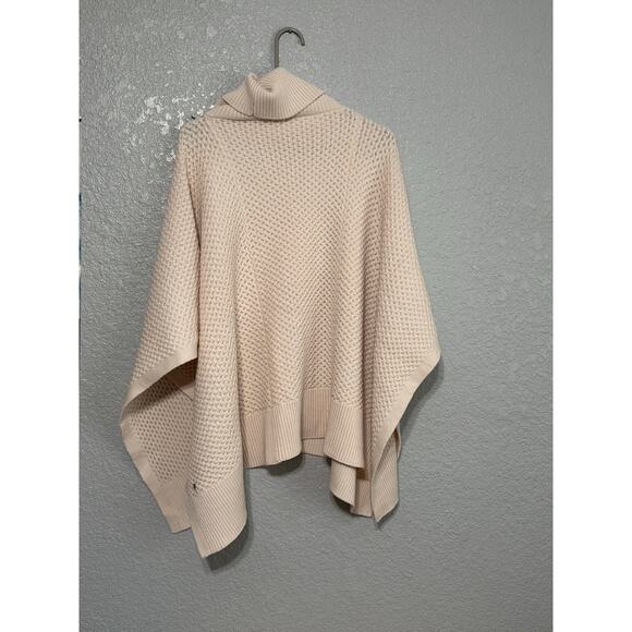 Lululemon Rolling in the Warmth Poncho - Picture 6 of 9